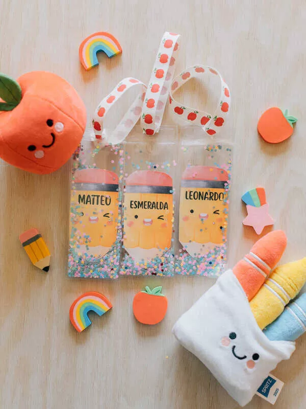 Back To School Shaker Bookmark